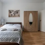 A Stylish Apartment In The Center Of True Berlin